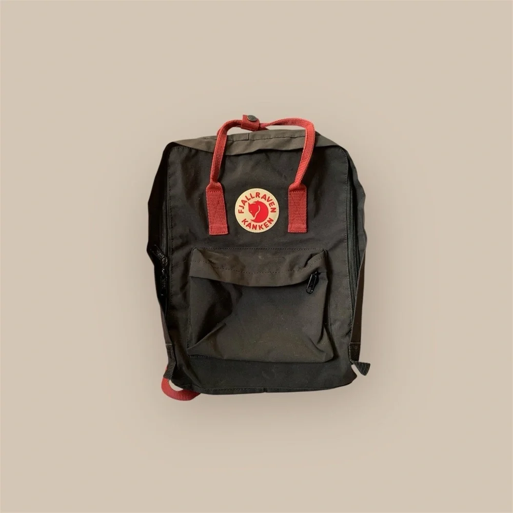Kånken Black Backpack